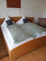 Pension Ochsen, Gästezimmer in Unadingen - B&B Löffingen