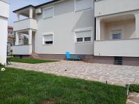 Lara Apartments - Bed and Breakfast Umag