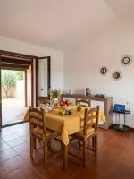 Guoldfirst - Ferienwohnung Arbatax