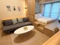 Cozy Studio in Eastwood, Quezon City - Pool, Wifi, Netflix - B&B Manila
