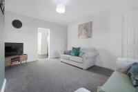 NEW! 2BR in West Terrace, Sleeps 4 - B&B Crook