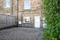 NEW! 2BR in West Terrace, Sleeps 4 - B&B Crook
