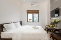 White Apartment Near My Khe Beach Central Da Nang - B&B Da Nang