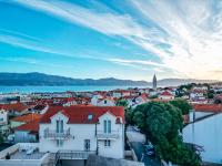 House Jelka - Apartment Nina - B&B Supetar