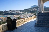 Elysian Seaside Villa - B&B Almirida
