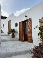 Holiday Home Tarinuzza - B&B Lipari
