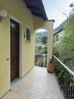 Traumhafte Aussicht - Ferienwohnung Pinamonte - B&B Tremosine