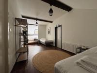 Vierpersoonskamer met Badkamer
