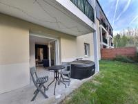 Spacieux T3, Neuf, Cosy, Terrasse Jardin, RDC - B&B La Rivière-Saint-Sauveur