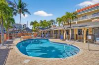 Enjoy Summer Days by the Pool and Strolls on the Beach! Coconut Villa 5! - Ferienwohnung St. Pete Beach