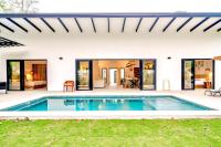 Spectacular Villa with Pool Near the Beach - B&B Puerto Viejo de Sarapiqui