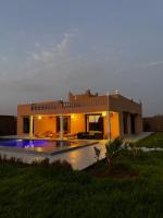Villa Vue Atlas avec Piscine Marrakech - B&B Douar Tikoutar