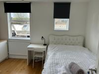 A spacious en-suite room - Chambres d'hôtes Londres