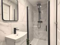 Lily II - Bed and Breakfast Blackpool