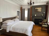 Double Room with Pool View