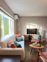 Charming WestSeattle House 2BR Free parking - B&B Seattle