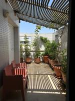 quiet duplex near the park & sea with parking - Chambres d'hôtes Tel-Aviv