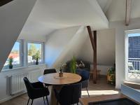 Studio-Apartment mit Balkon