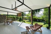 Large Terrace Tropical Garden House in Koh Phangan - Bed and Breakfast Ko Pha Ngan