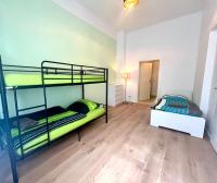 Großzügiges Apartment mit PKW-Stellplatz, Monteursunterkunft - Chambres d’hôtes Leipzig
