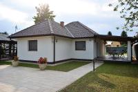 Laura Villa - Ferienwohnung Balatonlelle