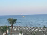 Finikoudes Sunrise Sea View Lux - B&B Larnaca