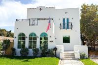 Casablanca - Calle Ocho Airport Parking - B&B Miami