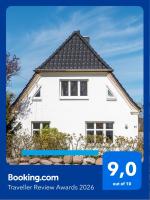 Ferienwohnung BROMBEERE mit großem Garten und Balkon - B&B Seeheilbad Graal-Müritz