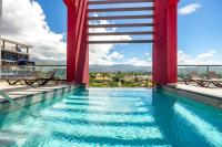 Stylish Condo with Rooftop Pool and Gym - B&B Kingston