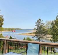 Thousand Islands Home, Gananoque, Kingston, Ontario - Ferienwohnung Gananoque
