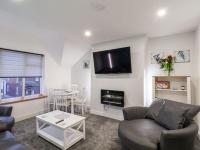 Frankies Seaview 5 - Bed and Breakfast Bridlington
