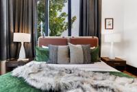 Stunning Designer Historic Home Heated Pool - Bed and Breakfast New Orleans