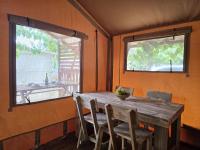 Camping Costa Dorada Tienda safari Aura - Ferienwohnung Canet de Mar