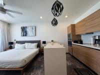 Oceanfront Condo Top Location Near 5th Ave - Bed and Breakfast Playa del Carmen