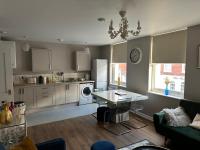 Stony Stratford High Street Luxury Apartment - B&B Stony Stratford
