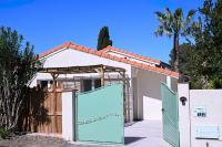 VILLA RIVA, terrasse plein sud, plage à pied, 4 à 6 personnes - Chambres d'hôtes Fréjus