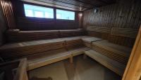 Ferienwohnung Molly inclusive Hallenbad, Sauna, Fitnessstudio und Aussenpool - Chambres d'hôtes Sankt Englmar