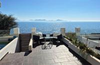 Blue Bay Suites - Chambres d'hôtes Mýloi