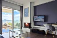 Blue Bay Suites - B&B Myloi
