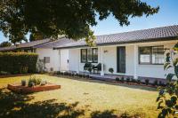 Ascot House - Rustic Country Charm, Bowral - B&B Bowral
