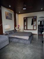 Kamer met Kingsize Bed en Uitzicht op de Bergen