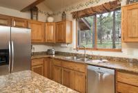 Burning Tree Lodge - Forest Views Fire Pit AC Pet and Family Friendly - Bed and Breakfast Flagstaff