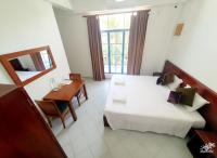 Tweepersoonskamer met Balkon en Uitzicht op Zee