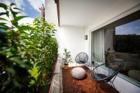 STAYTONA Apt with AC & Balcony, WiFi & Workspace near Frankfurt - B&B Erlensee