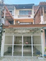 Cozy Stay , 5 mins walk to MRT Bang kapi - Bed and Breakfast Ban Bang Duea