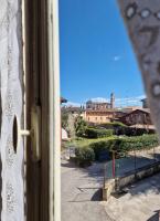 HolidHome - Casa Alluma - Fascino d'Epoca a due passi dal Castello, casa ampia per famiglie e gruppi - Chambres d'hôtes Monzambano