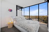 Elegant 2B2B Apt New Acton South w 2 side by side parkings - B&B Canberra