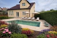 Feleségem Akarattya Vendégház - Bed and Breakfast Balatonakarattya