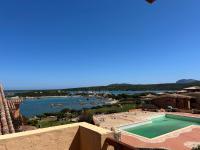 Casa Vacanza con Piscina e Accesso diretto al Mare - Ferienwohnung Marinella