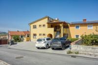 Spacious Apartment Double D - Happy Rentals - Bed and Breakfast Koper